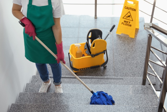 Office day-cleaning to save energy